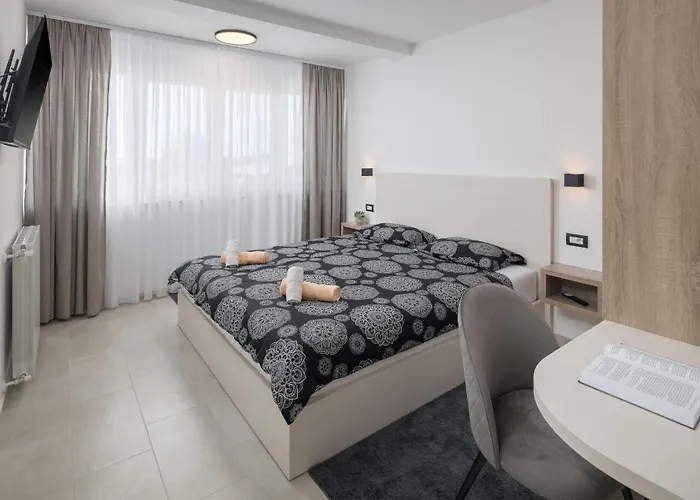 Mia 펜션 페로이