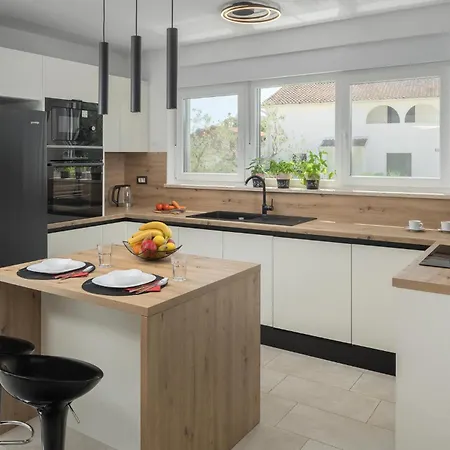 Mia Holiday home
