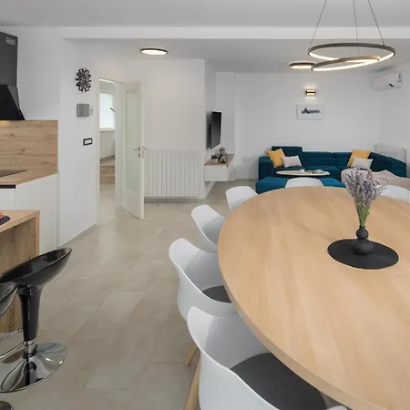Mia Holiday home *