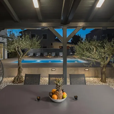 Mia Holiday home